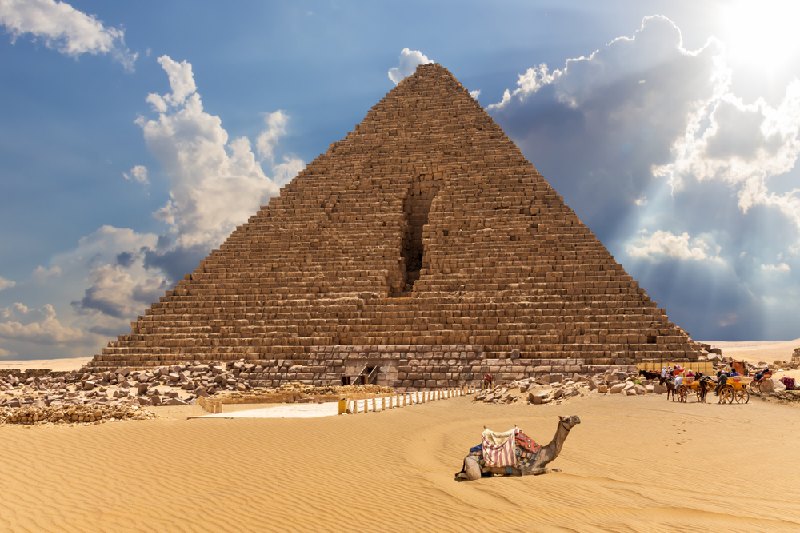 la pirámide de Micerinos